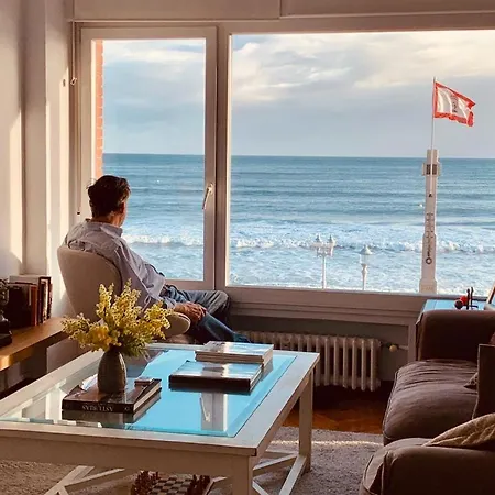 Escalerona Apartment, Fantastic Views, 1st Line Gijón